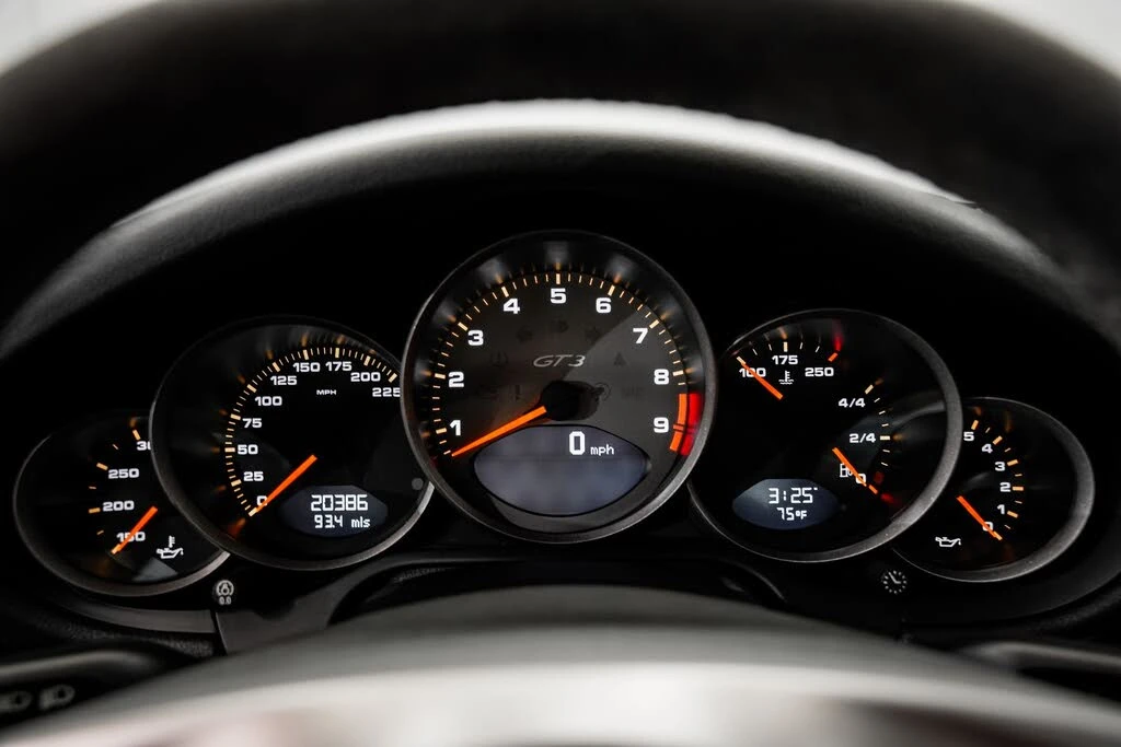2010 Porsche 997 GT3 - Image 11 of 31