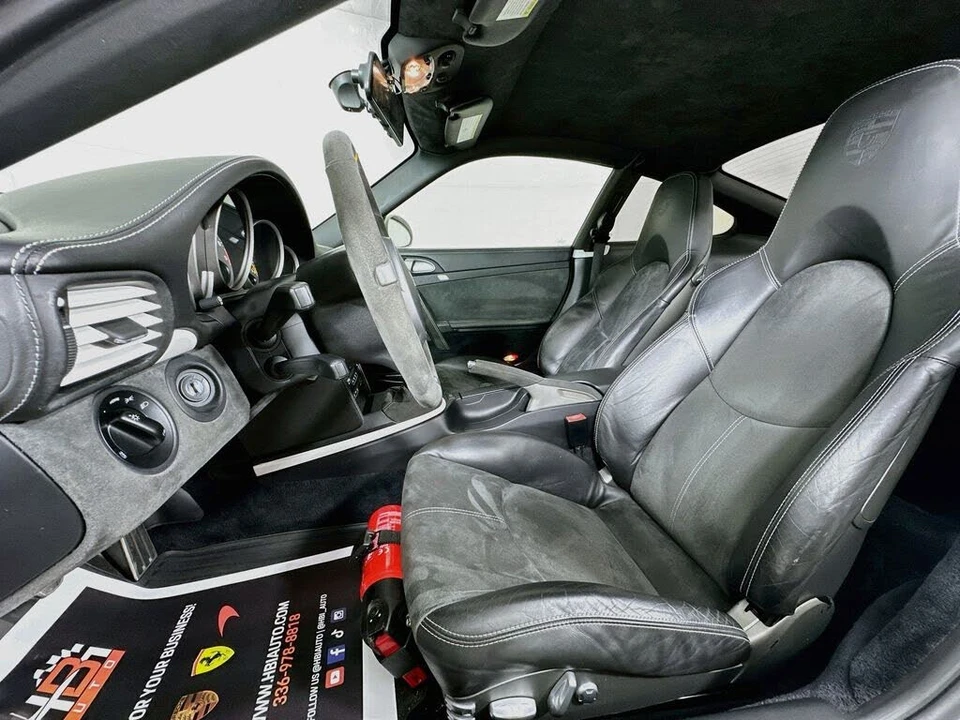 2010 Porsche 997 GT3 - Image 14 of 17