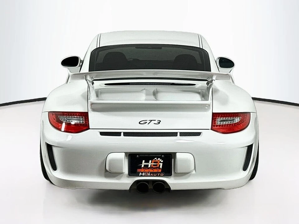 2010 Porsche 997 GT3 - Image 7 of 17