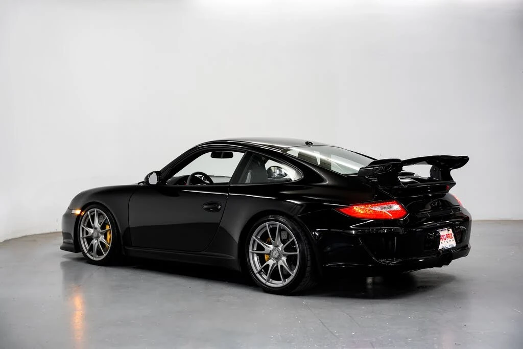 2010 Porsche 997 GT3 - Image 8 of 31