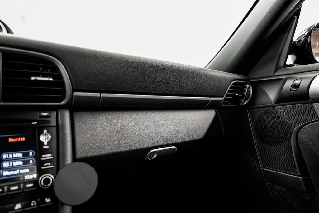 2010 Porsche 997 GT3 - Image 15 of 31