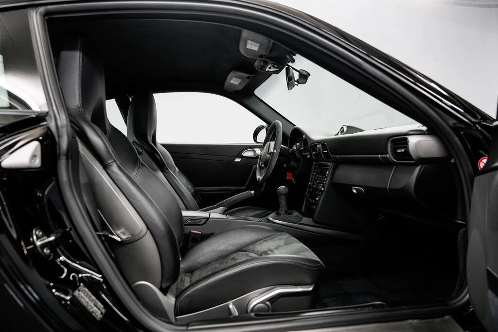 2010 Porsche 997 GT3 - Image 25 of 31