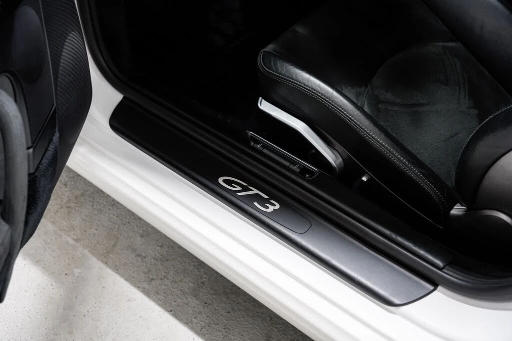 2010 Porsche 997 GT3 - Image 21 of 31