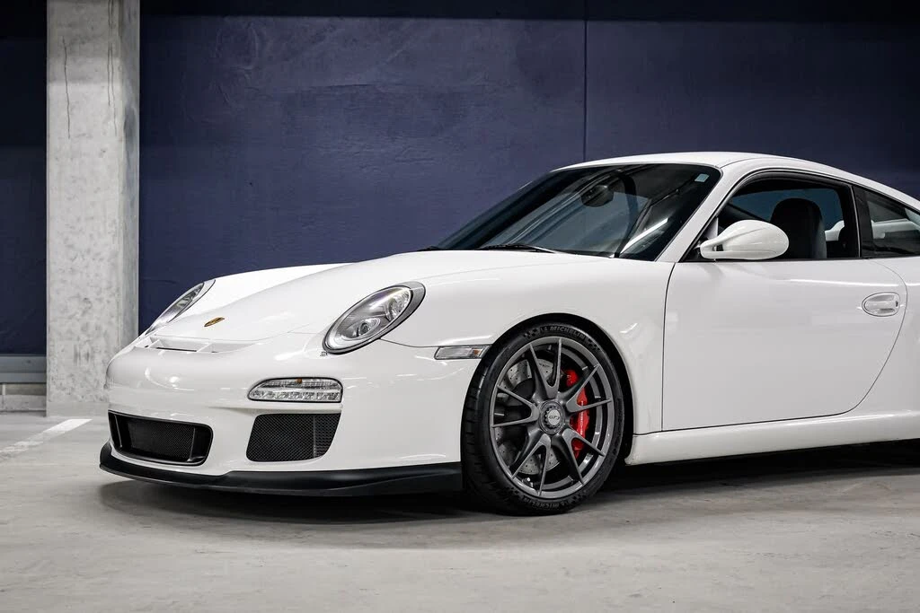 2010 Porsche 997 GT3 - Image 28 of 31