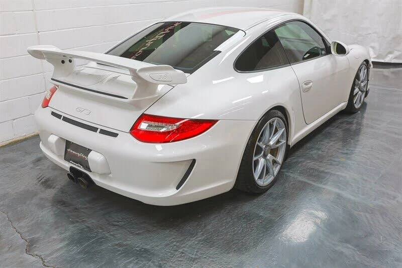 2010 Porsche 997 GT3 - Image 28 of 31