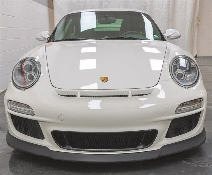2010 Porsche 997 GT3 - Image 2 of 31