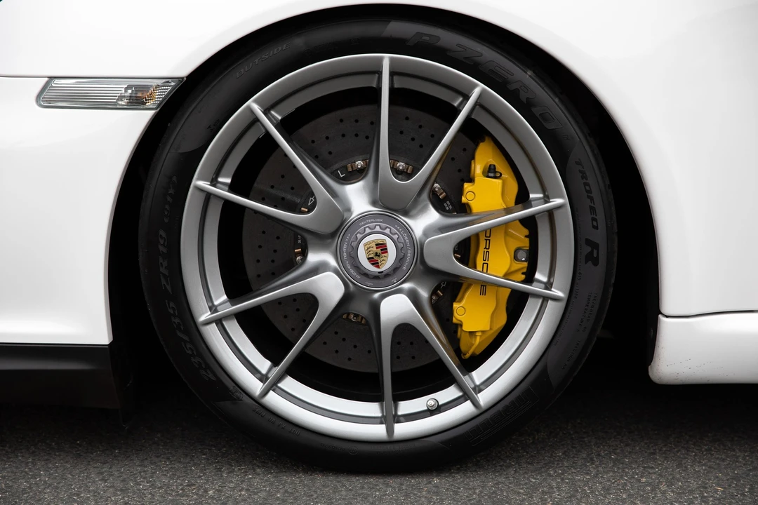 2010 Porsche 997 GT3 - Image 12 of 31