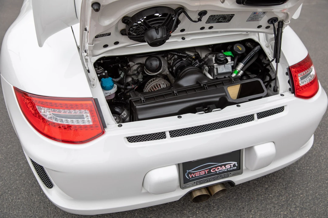 2010 Porsche 997 GT3 - Image 11 of 31