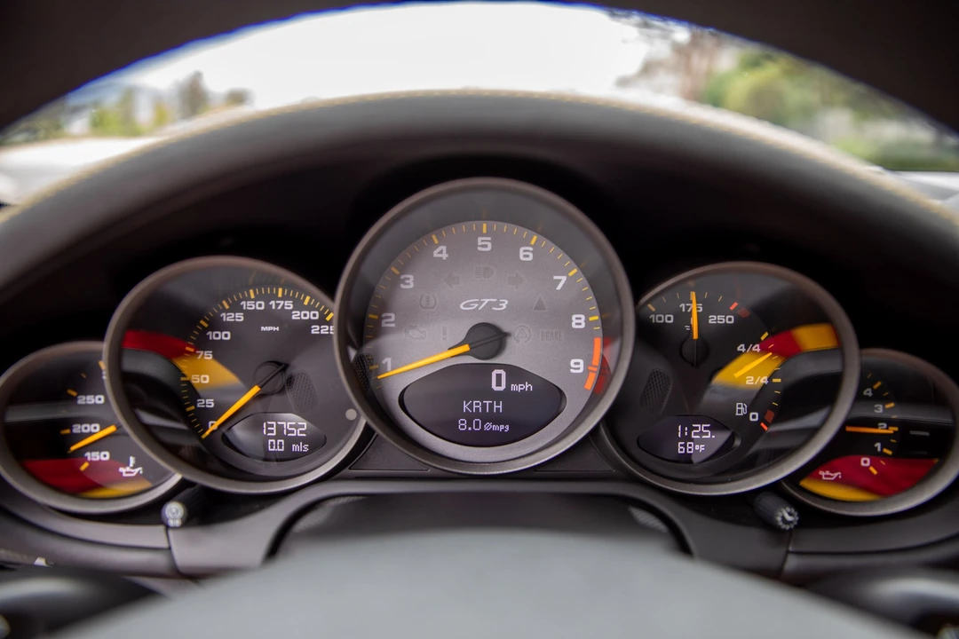 2010 Porsche 997 GT3 - Image 20 of 31