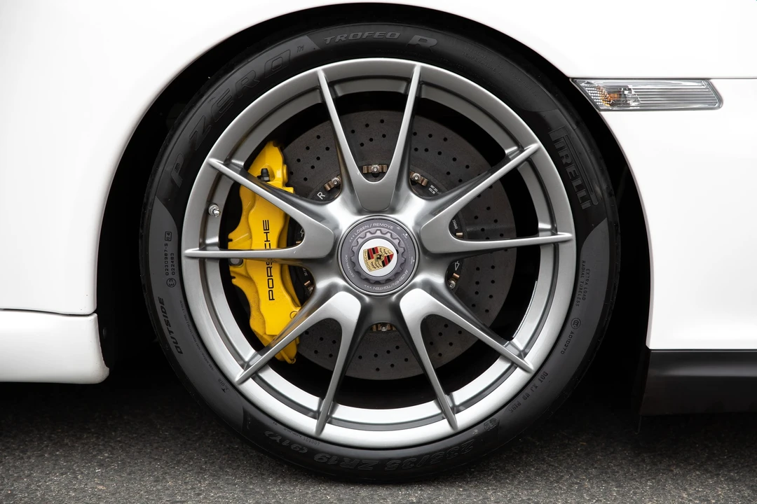 2010 Porsche 997 GT3 - Image 15 of 31