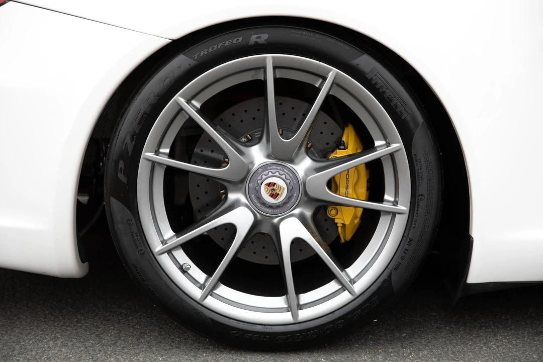 2010 Porsche 997 GT3 - Image 14 of 31