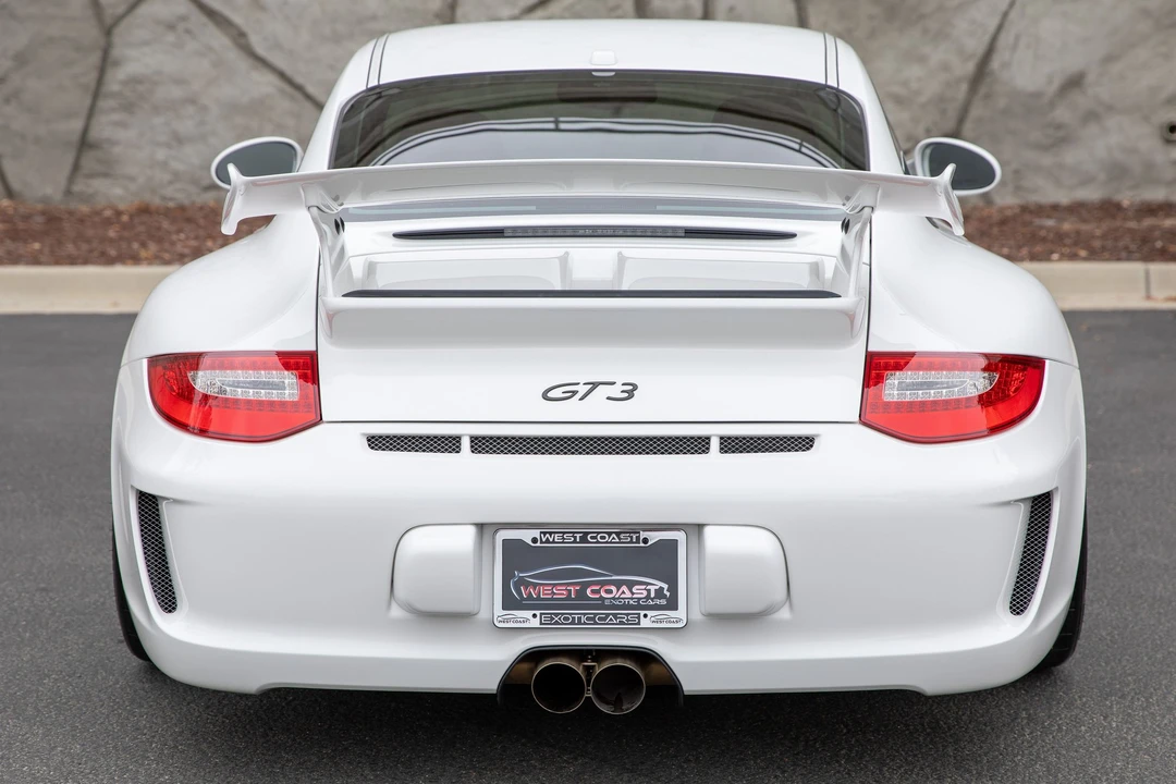 2010 Porsche 997 GT3 - Image 4 of 31