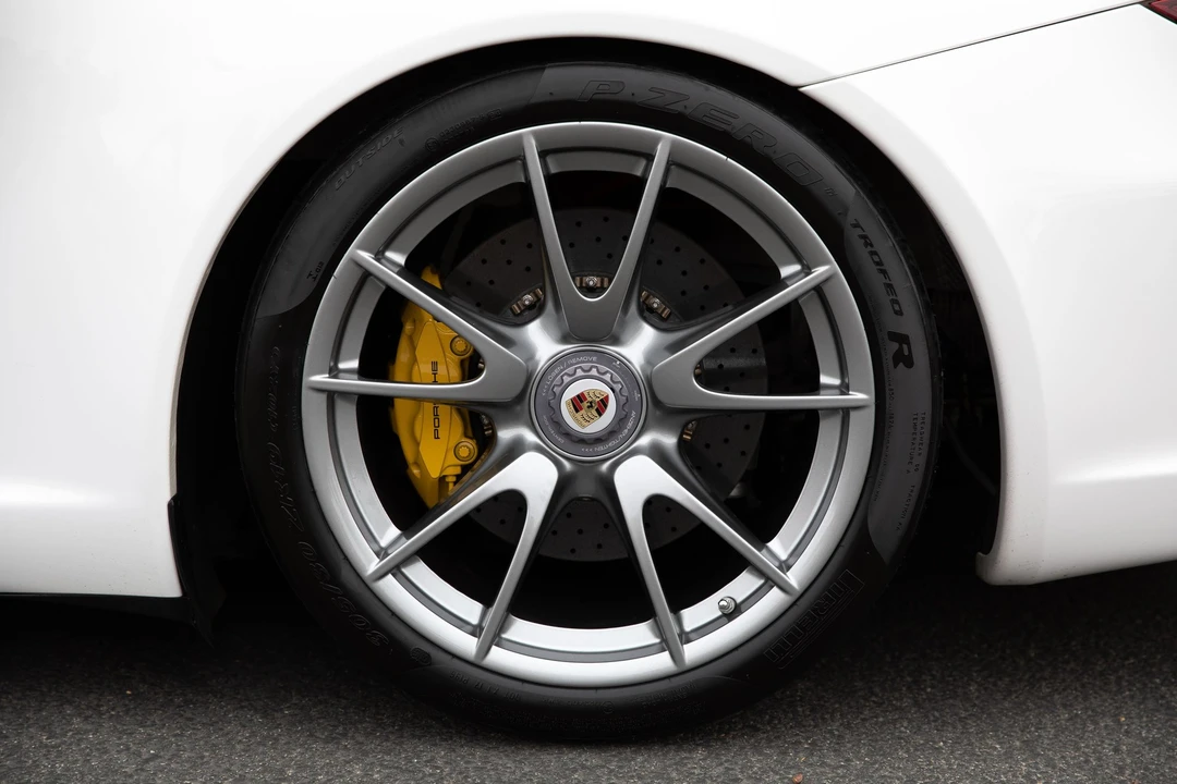 2010 Porsche 997 GT3 - Image 13 of 31