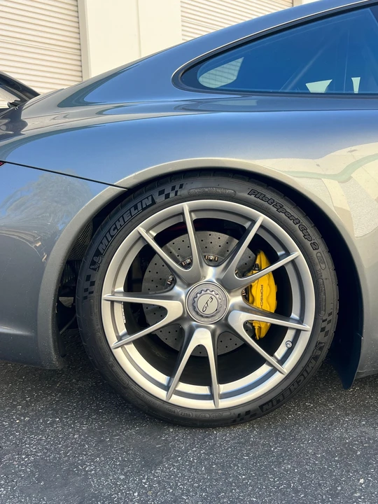 2010 Porsche 997 GT3 - Image 16 of 31