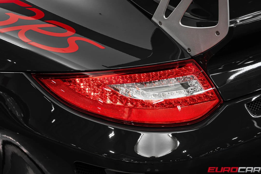 2010 Porsche 997 GT3 RS - Image 21 of 31
