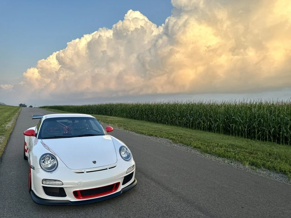 2010 Porsche 997 GT3 RS - Image 10 of 31
