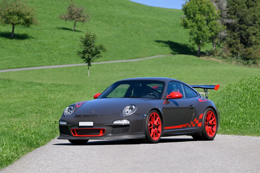 2010 Porsche 997 GT3 RS - Image 26 of 31