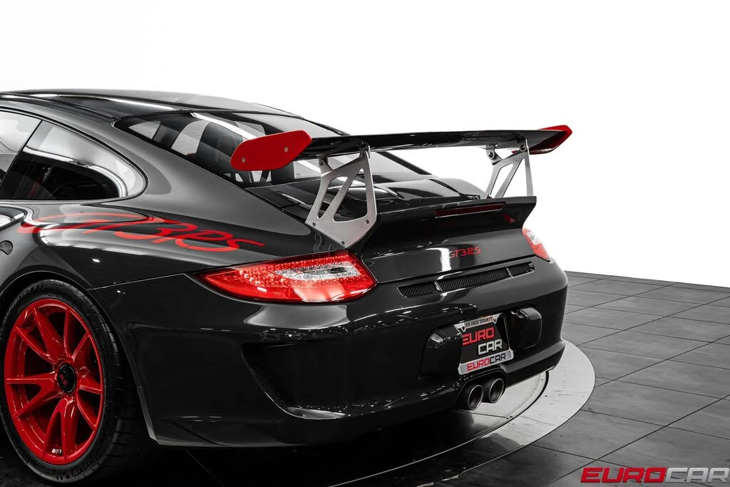 2010 Porsche 997 GT3 RS - Image 19 of 31