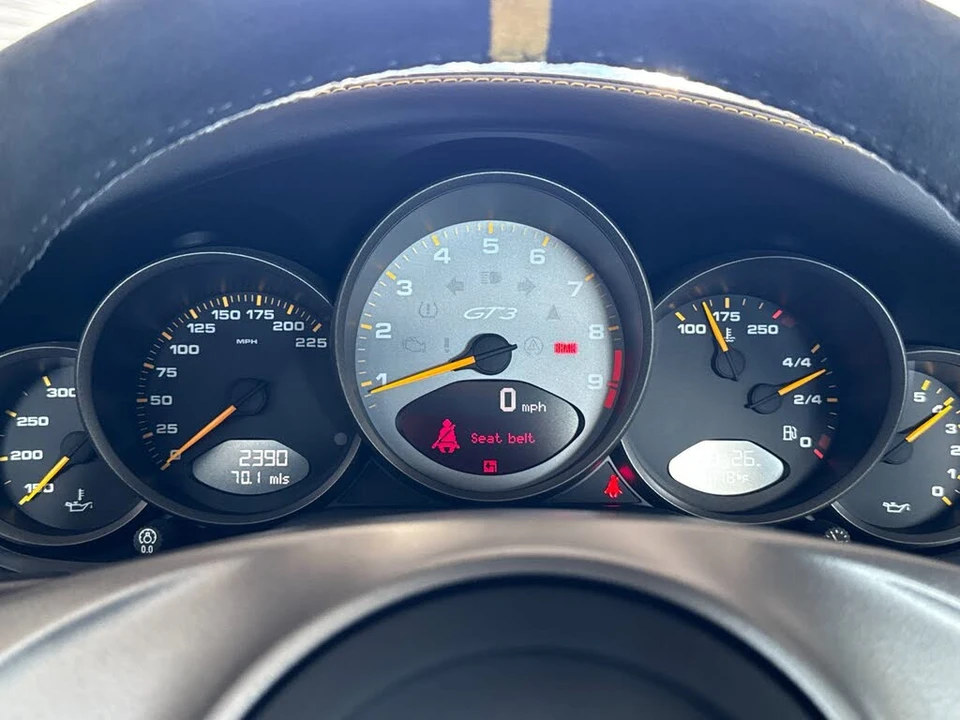 2010 Porsche 997 GT3 RS - Image 29 of 31