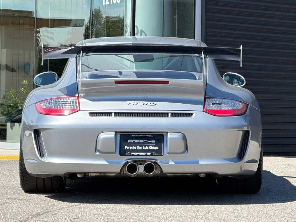 2010 Porsche 997 GT3 RS - Image 7 of 31
