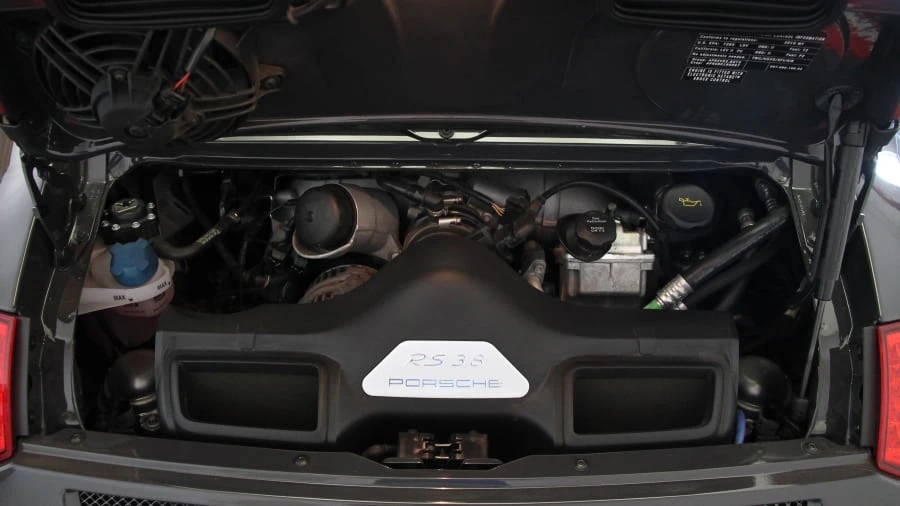 2010 Porsche 997 GT3 RS - Image 6 of 9