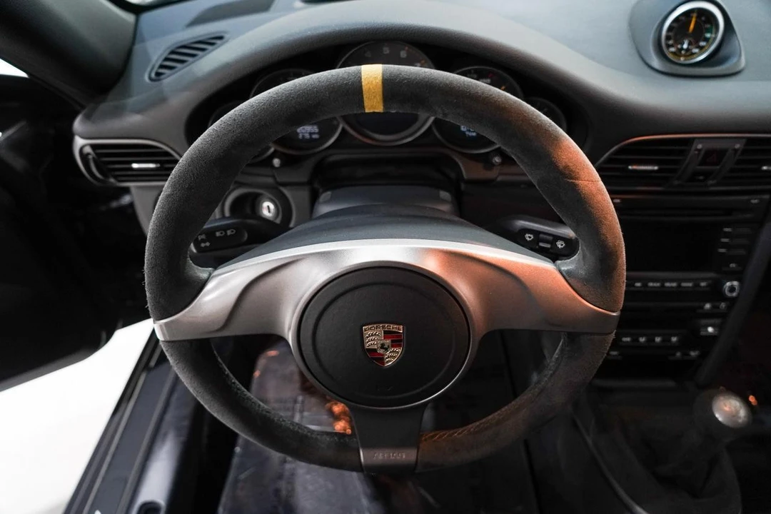 2010 Porsche 997 GT3 RS - Image 10 of 21