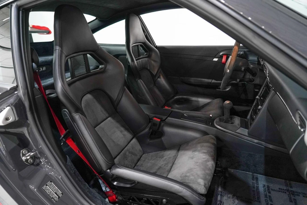 2010 Porsche 997 GT3 RS - Image 17 of 21