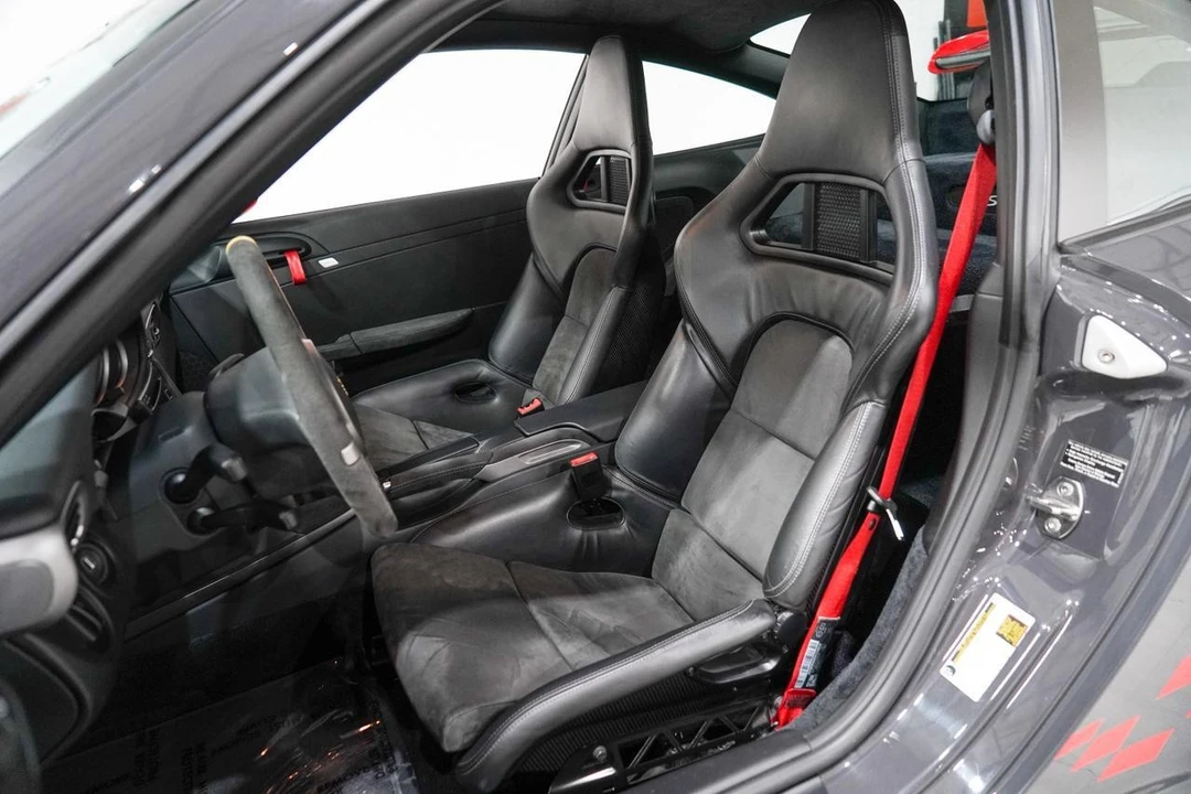 2010 Porsche 997 GT3 RS - Image 9 of 21