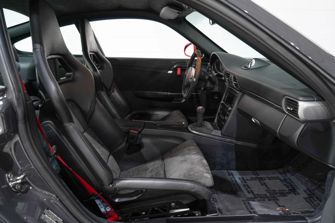 2010 Porsche 997 GT3 RS - Image 16 of 21