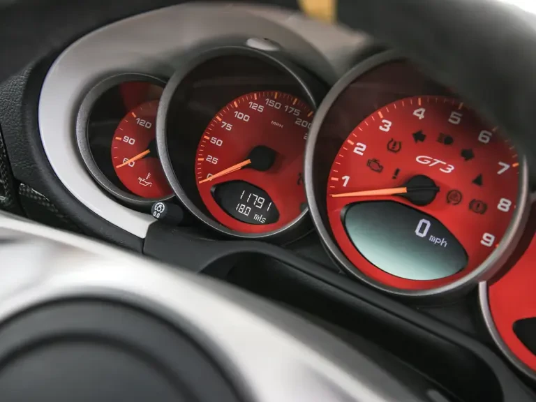 2010 Porsche 997 GT3 RS - Image 13 of 18