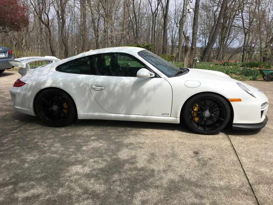 2010 Porsche 997 GT3 - Image 7 of 31