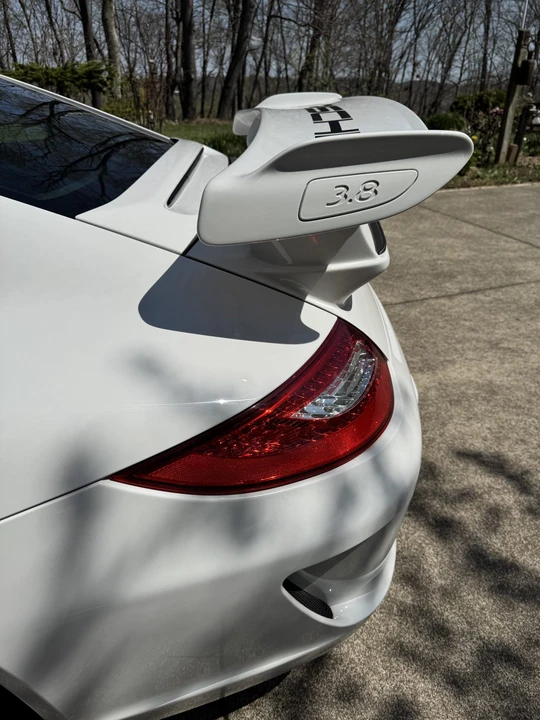 2010 Porsche 997 GT3 - Image 14 of 31