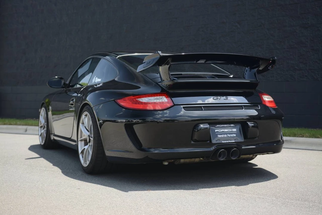 2010 Porsche 997 GT3 - Image 3 of 5