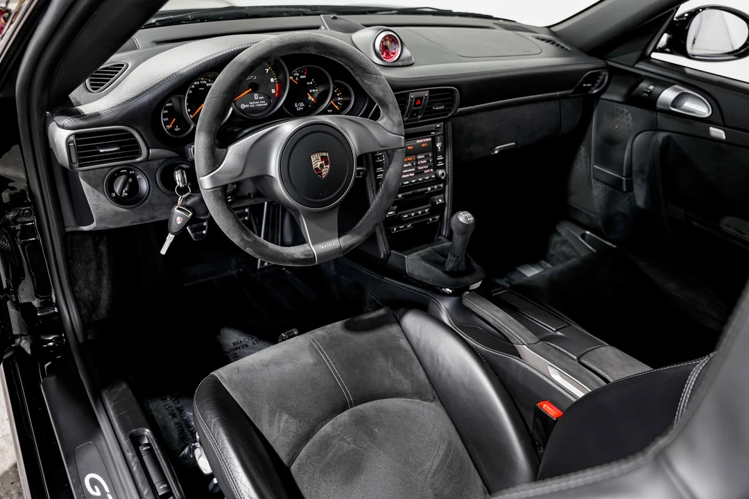 2010 Porsche 997 GT3 - Image 9 of 12