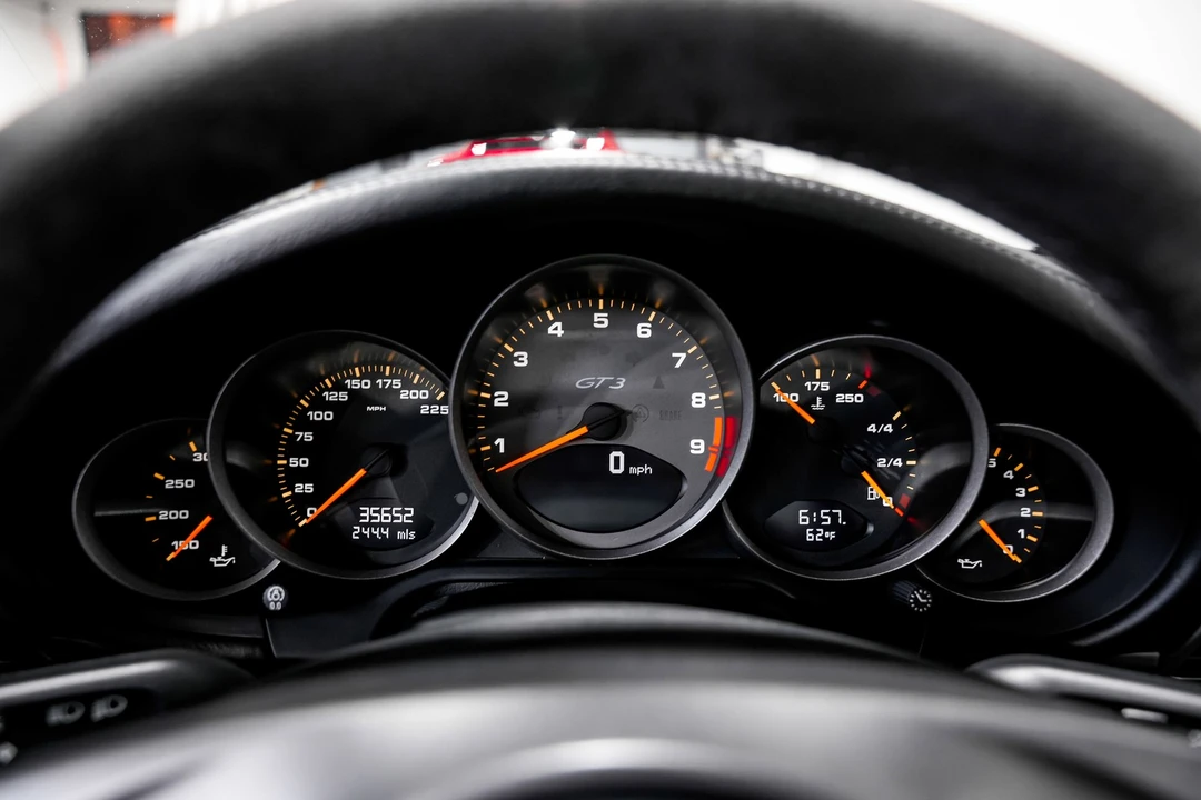2010 Porsche 997 GT3 - Image 11 of 12