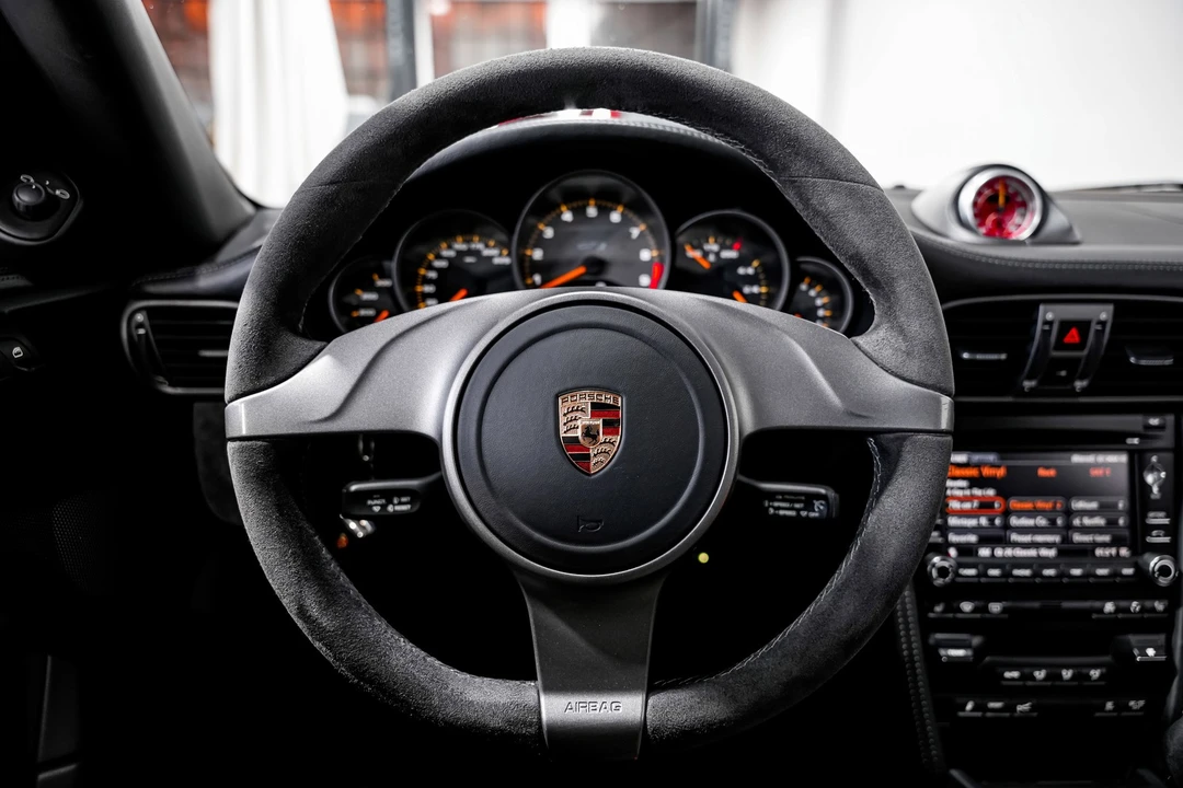 2010 Porsche 997 GT3 - Image 10 of 12