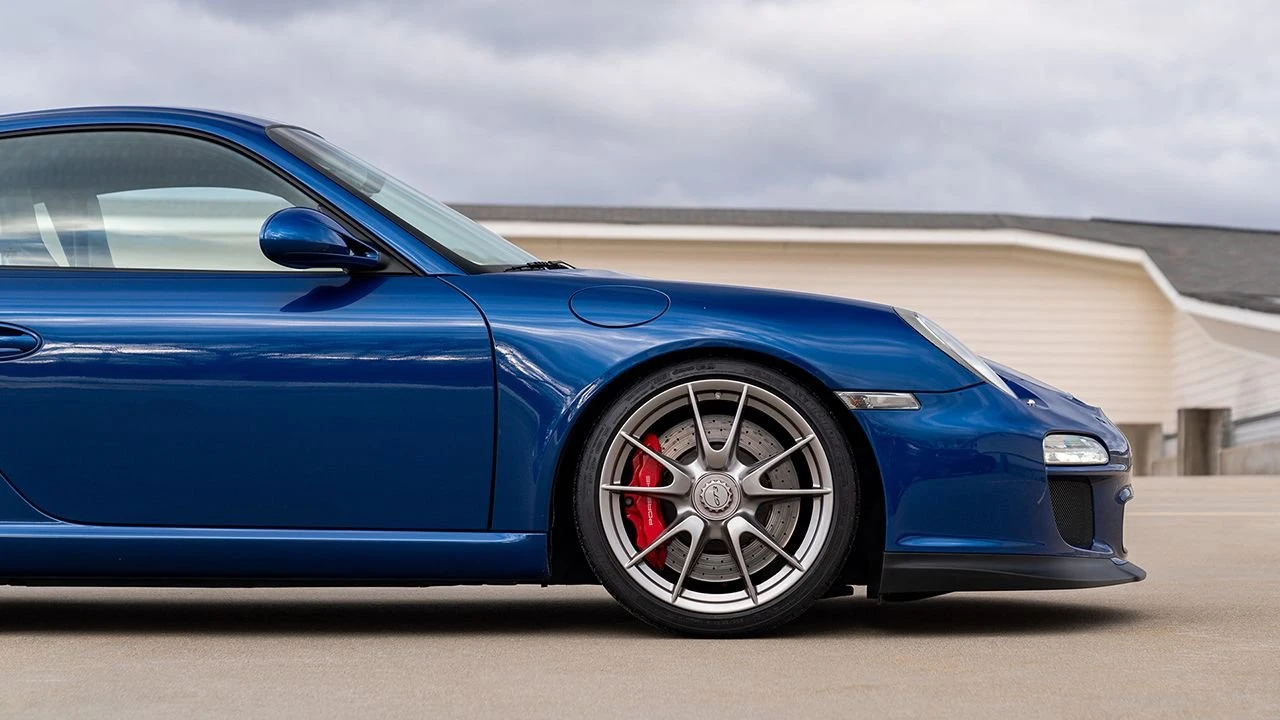 2010 Porsche 997 GT3 - Image 27 of 31
