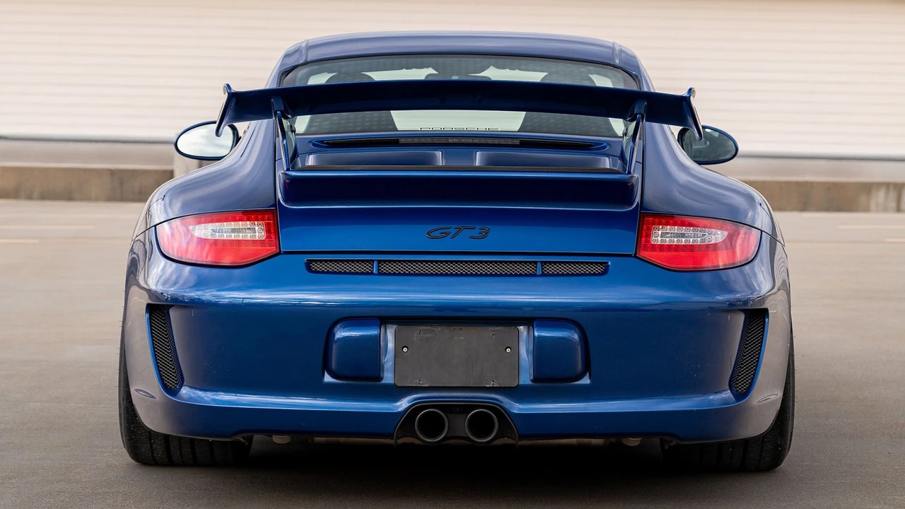 2010 Porsche 997 GT3 - Image 13 of 31