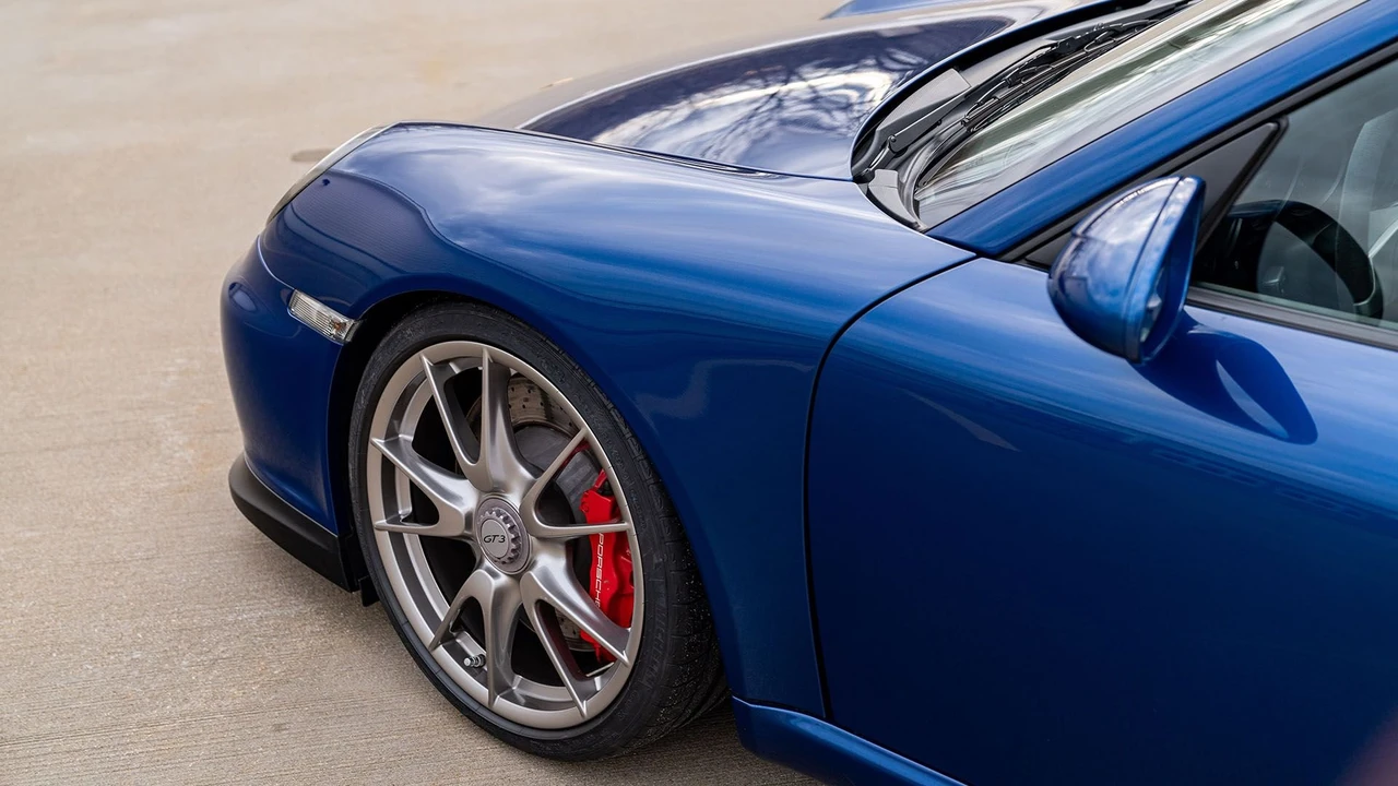 2010 Porsche 997 GT3 - Image 25 of 31