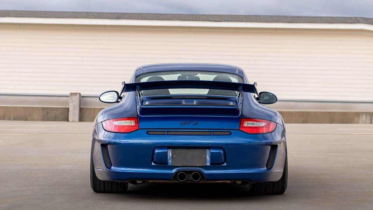 2010 Porsche 997 GT3 - Image 14 of 31