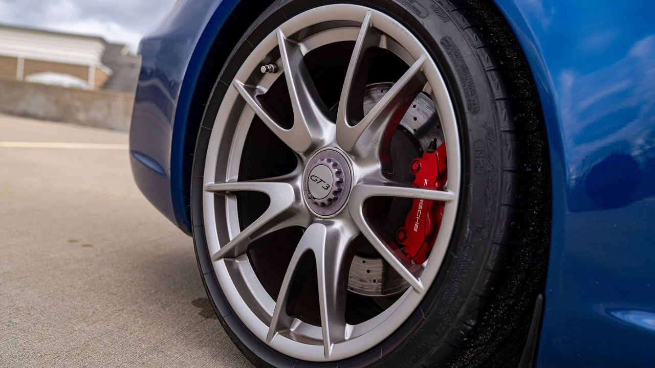 2010 Porsche 997 GT3 - Image 31 of 31