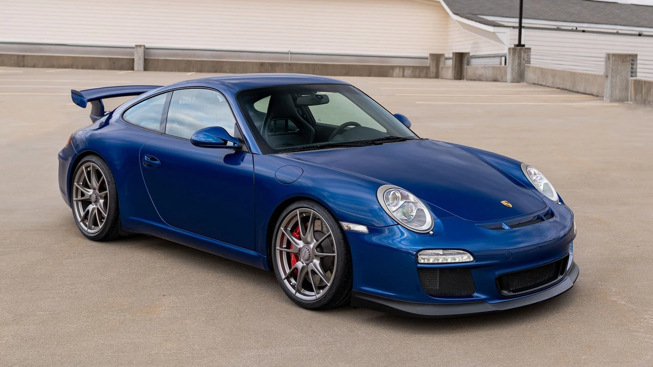 2010 Porsche 997 GT3 - Image 4 of 31