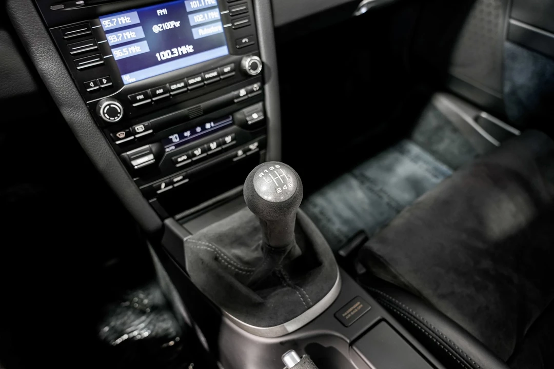 2010 Porsche 997 GT3 - Image 14 of 21