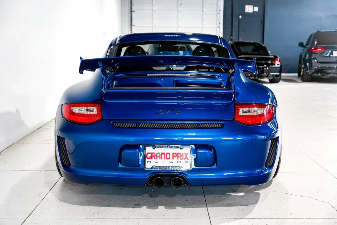 2010 Porsche 997 GT3 - Image 4 of 12