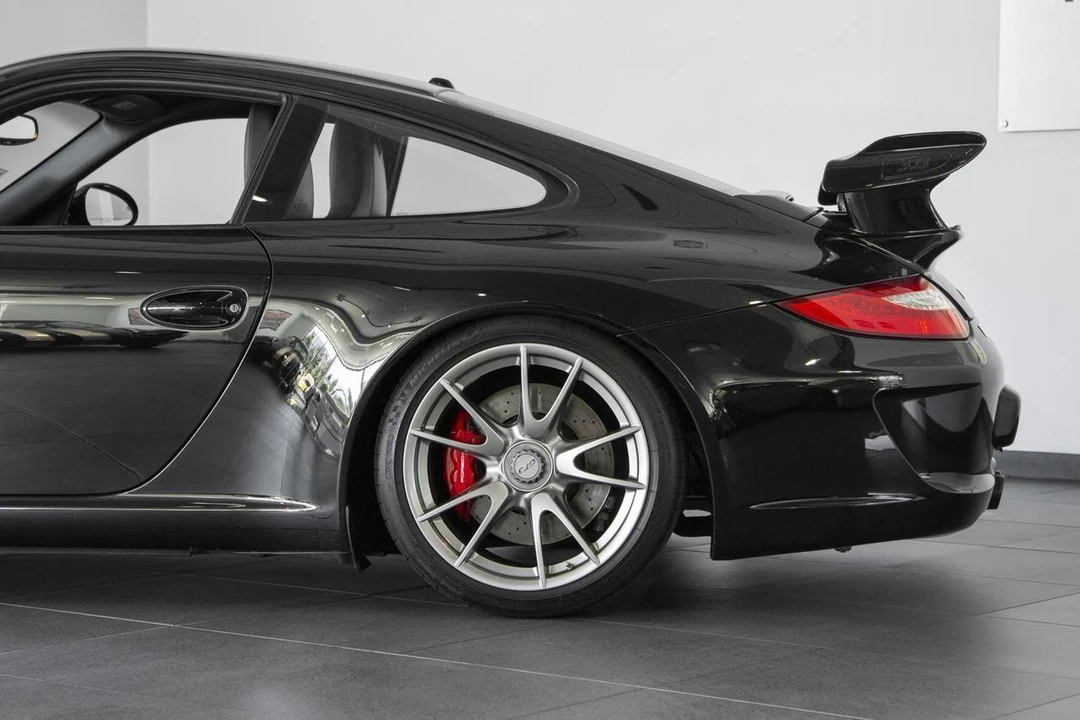 2010 Porsche 997 GT3 - Image 6 of 14
