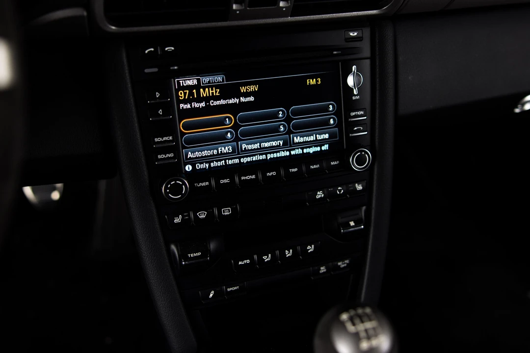 2010 Porsche 997 GT3 - Image 14 of 17