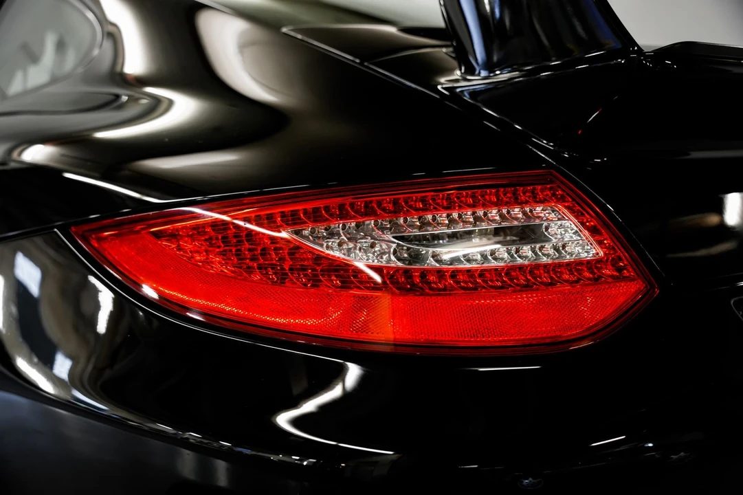 2010 Porsche 997 GT3 - Image 30 of 31