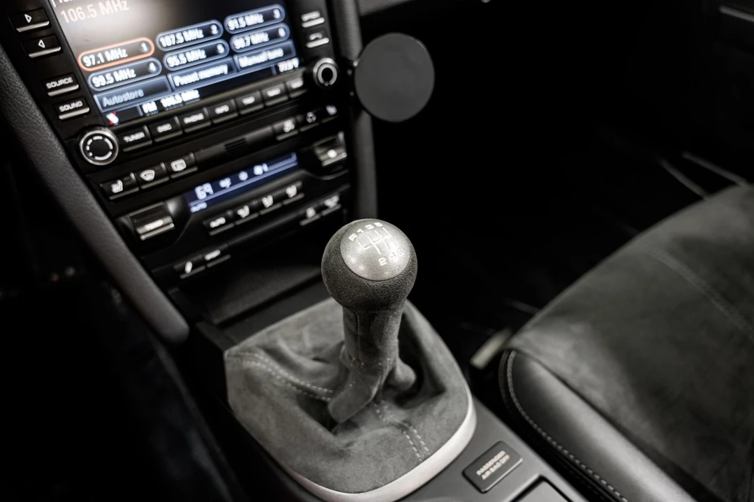 2010 Porsche 997 GT3 - Image 14 of 31