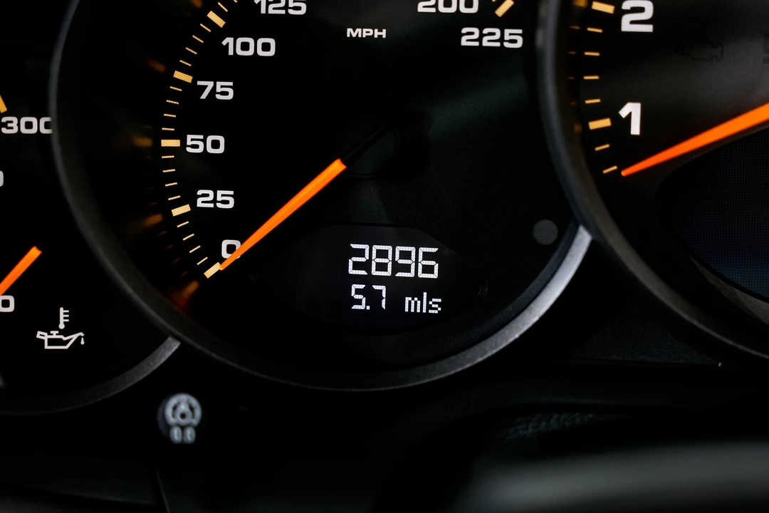 2010 Porsche 997 GT3 - Image 13 of 21