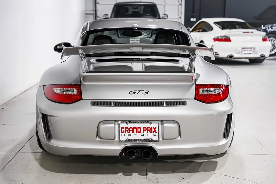 2010 Porsche 997 GT3 - Image 5 of 21